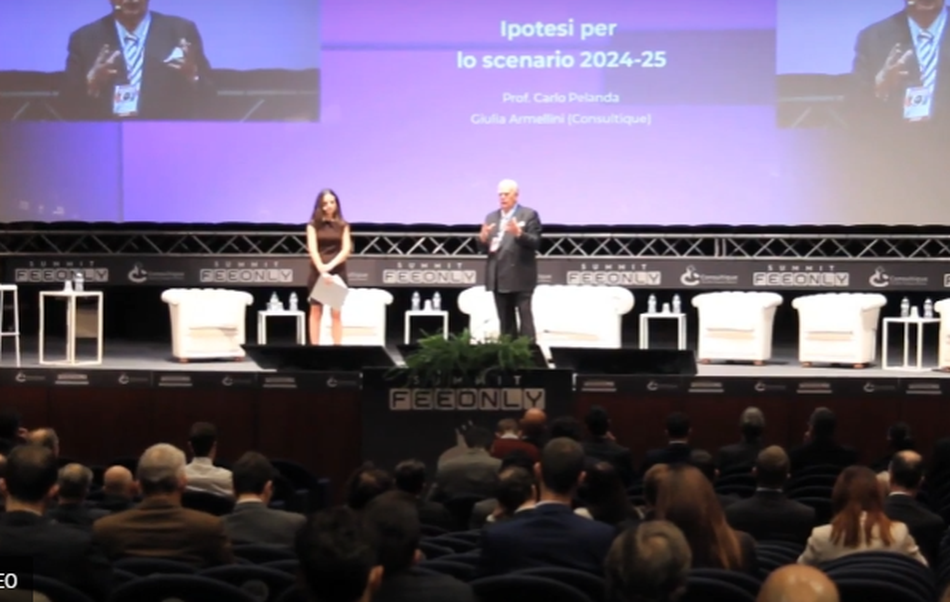 Un'immagine tratta da una delle conferenze del Fee-Only Summit 2023 a Verona