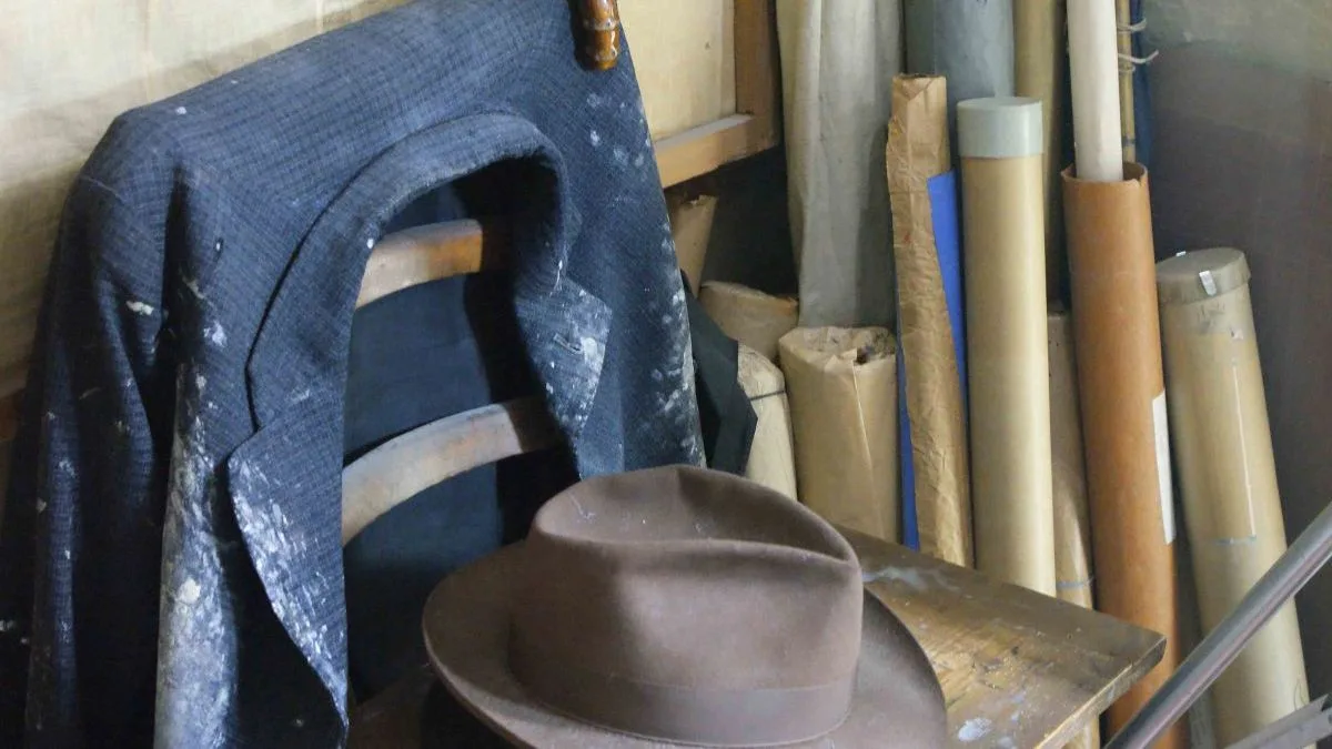 Una scena del documentario La polvere di Morandi