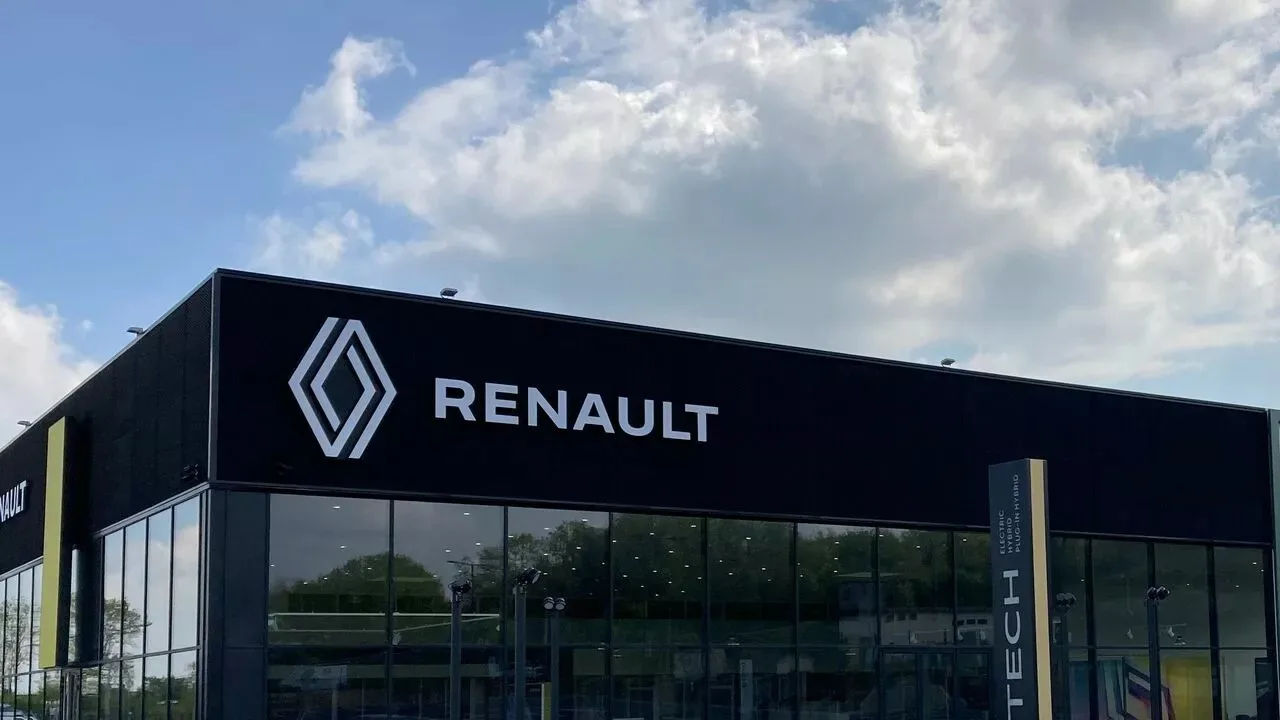 M&A: disco verde di Renault a fusione Nissan-Honda