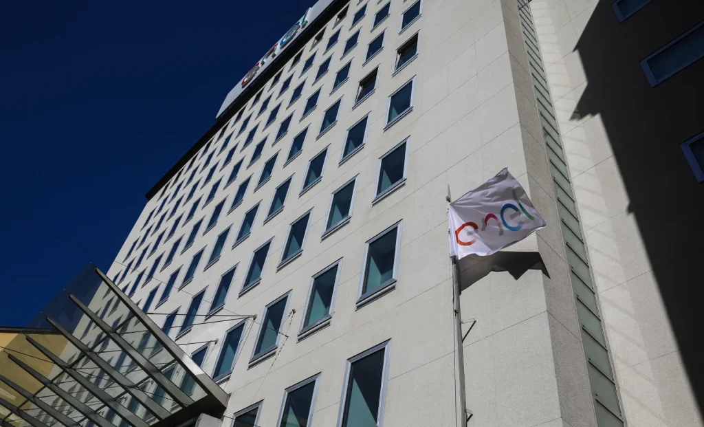 Azioni Enel: quali impatti con interesse di Masdar per portafoglio solare di Endesa?