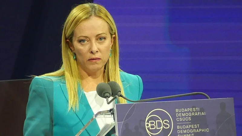 Titoli di Stato italiani: per il governo Meloni torna l'incubo del debito?