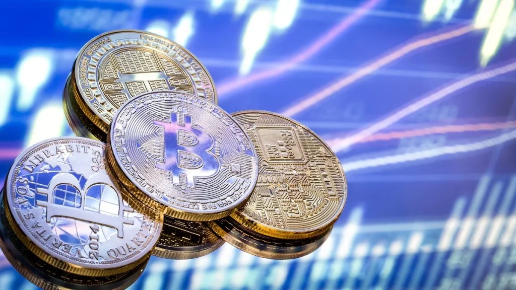 Un concetto virtuale di Bitcoin e di exchange di criptovalute