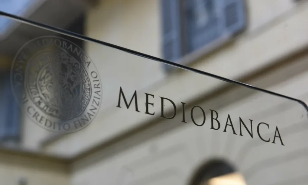 mediobanca rinvia assemblea