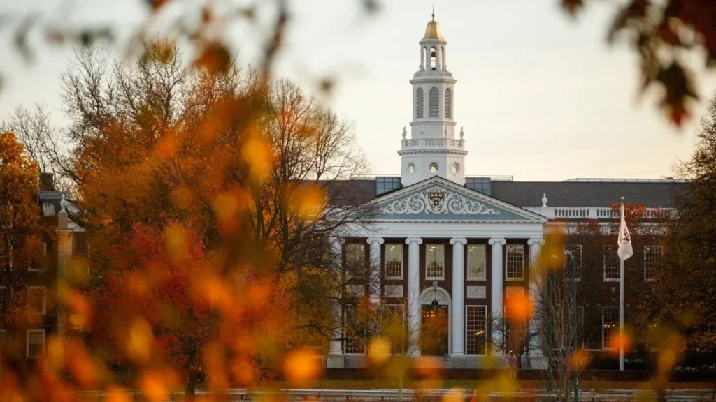 L'esterno della Harvard Business School