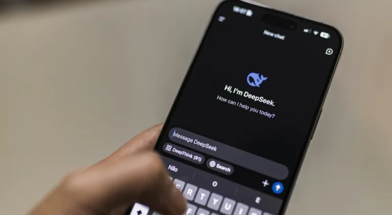 Intelligenza artificiale: DeepSeek rischia il ban in Germania, ecco perché