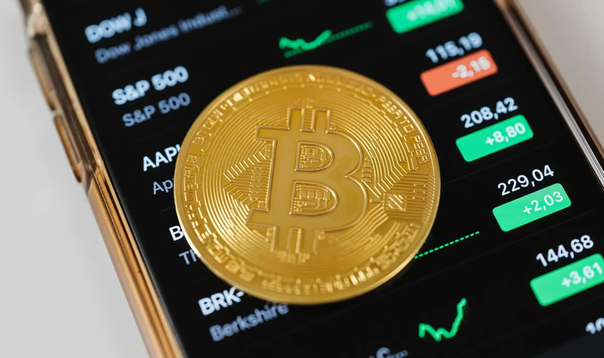 Bitcoin si avvicina al record storico, Bernstein vede il prezzo a $ 200.000