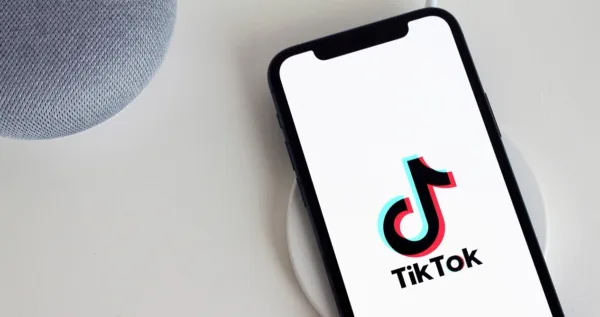 tiktok cresce la valutazione, ma vale meno di Meta