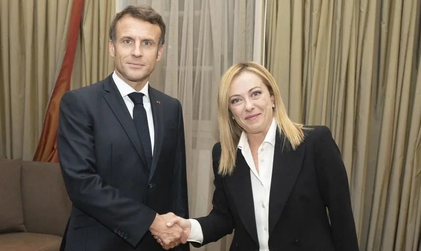 Italia-Francia: si è invertito il ruolo in Europa dopo le agenzie di rating?