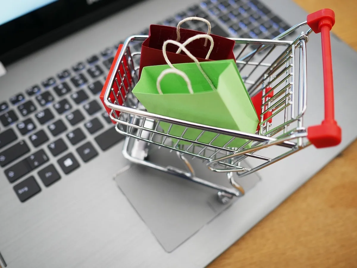 shopping al pc tramite PayPal