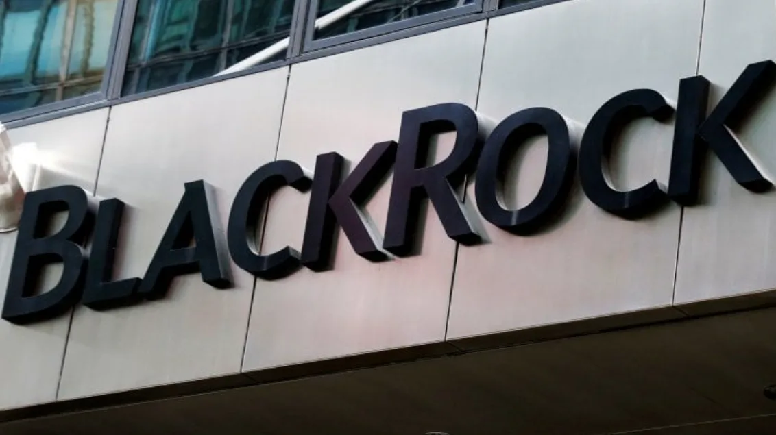 Facciata principale dell’edificio di BlackRock, colosso mondiale della gestione patrimoniale, situato a New York