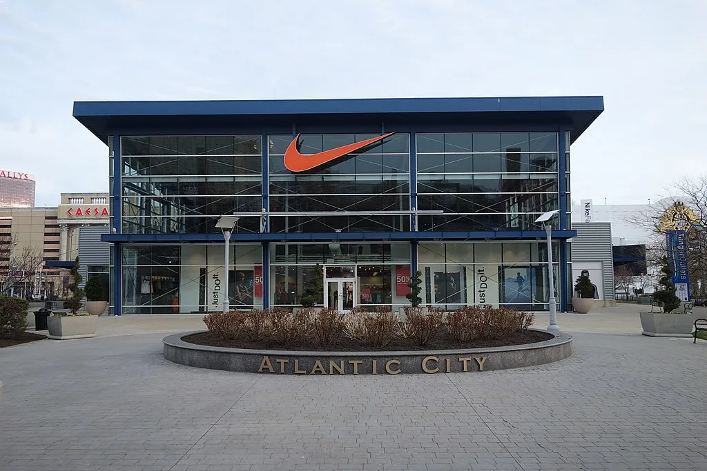 L'ingresso della fabbrica Nike di Atlantic City