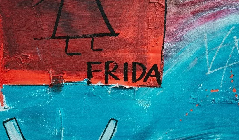 Un murale con la firma Frida di Frida Kahlo