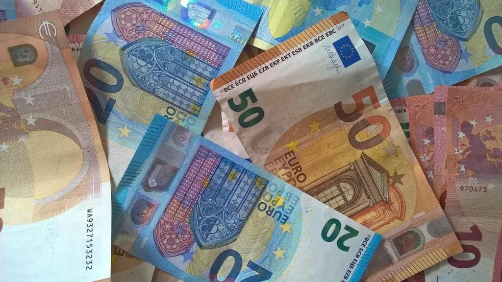 Bonus 500 euro in arrivo con assegno inclusione ottobre 2025