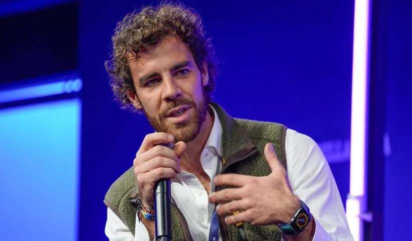 un ritratto di Aberto Cartasegna, ceo e co-founder di Miscusi