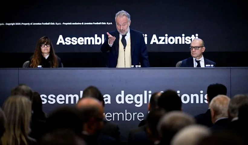 una foto dell'assemblea degli azionisti di Juventus del 7 novembre