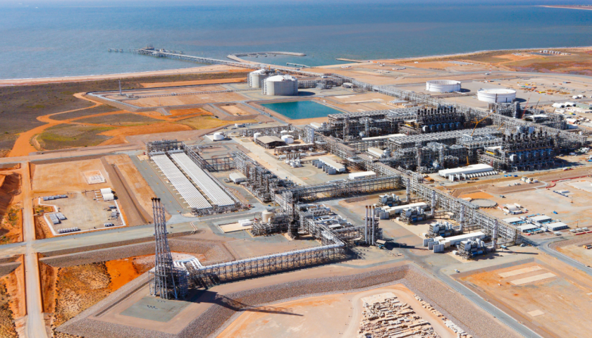 Un impianto di raffinazione del petrolio di Chevron in Australia
