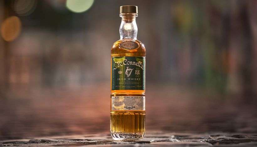 una bottiglia di Whisky, uno dei prodotti di Compagnia dei Caraibi