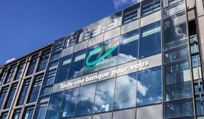 Facciata sede Credit Agricole