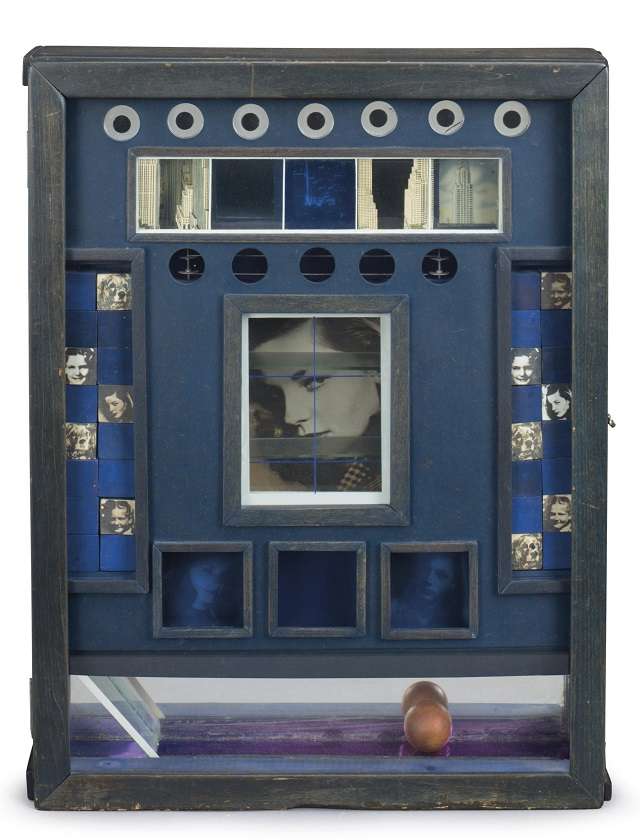 Untitled (Penny Arcade Portrait of Lauren Bacall) di Joseph Cornell