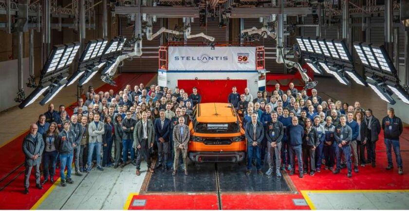 Immagine dell'evento celebrativo dei primi 50 anni di Stellantis