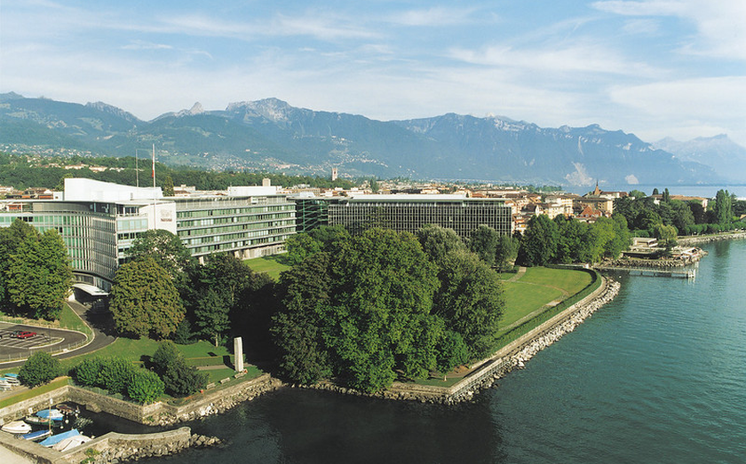 Il quartier generale di Nestlé, sul lago di Ginevra.