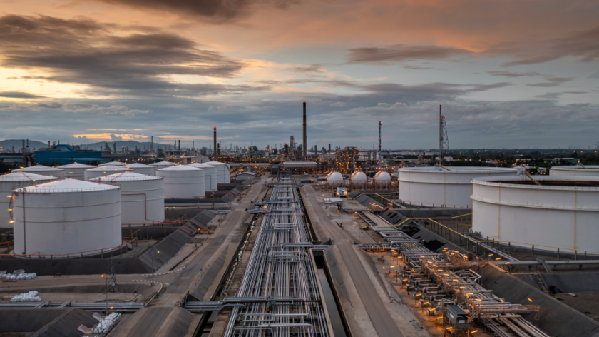 Un terminal per lo stoccaggio di petrolio