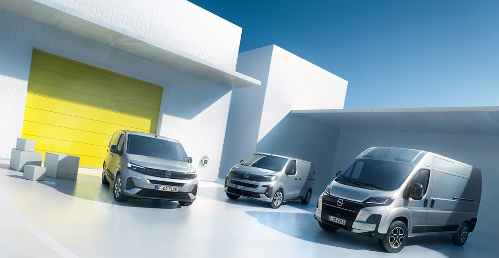 Stellantis - Immagine di veicoli a marchio Opel