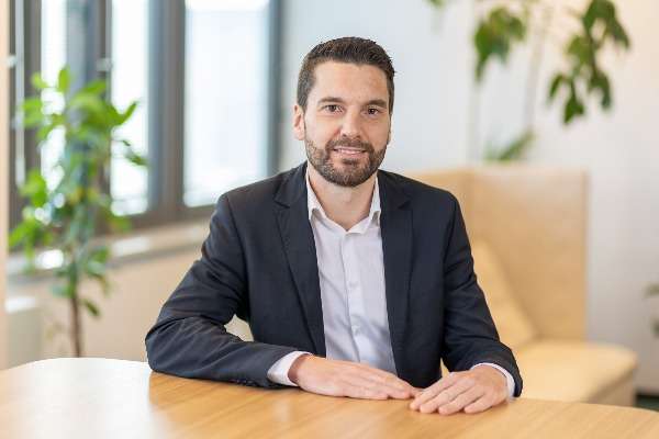 Hannes Loacker, gestore del fondo Azionario SmartEnergy ESG di Raiffeisen