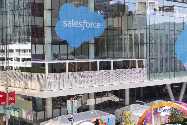 Azioni software - Immagine sede di Salesforce