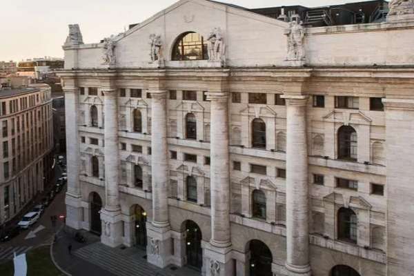 una foto di Piazza Affari, Borsa Italiana