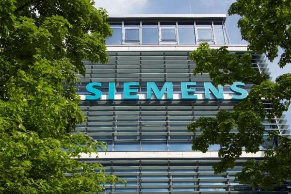 una foto della sede di Siemens