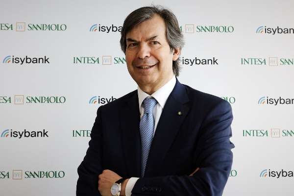 Carlo Messina, amministratore delegato di Intesa Sanpaolo, all'evento di lancio di Isybank