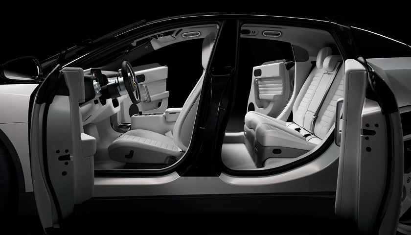 L'interno della Ferrari Luce Chassis 0