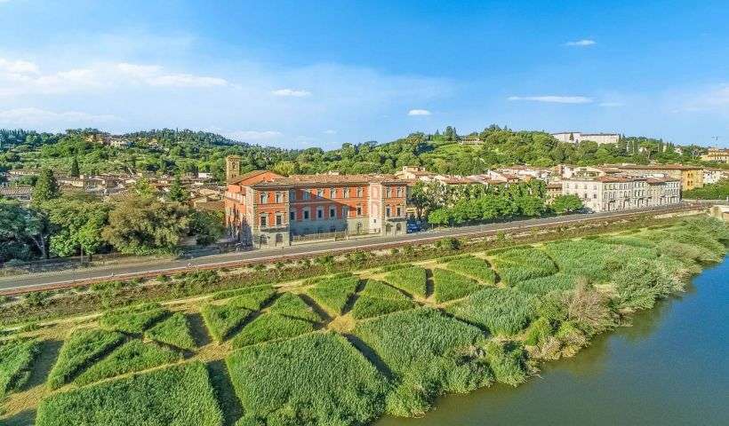 una foto di palazzo serristori a Firenze