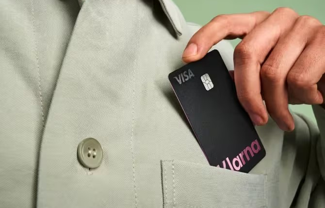 Immagine di una carta Klarna